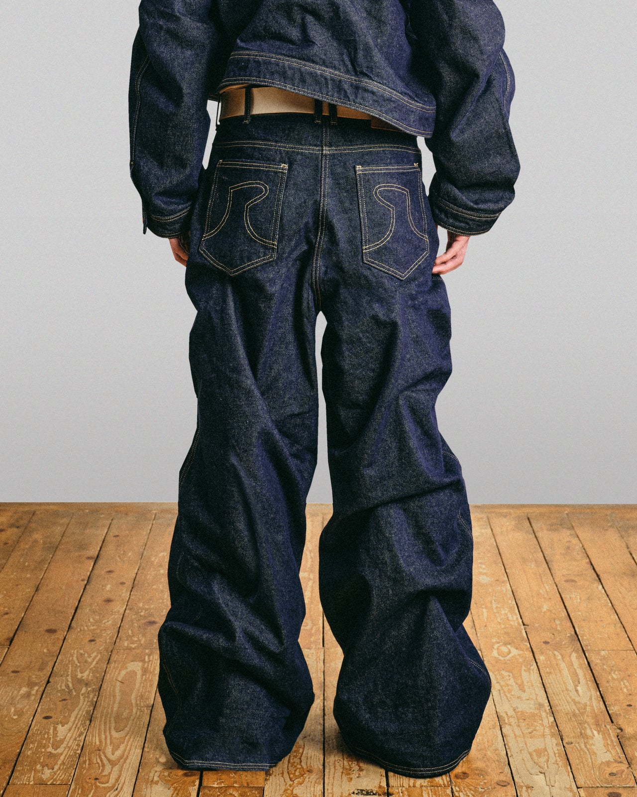 CANYON JEANS